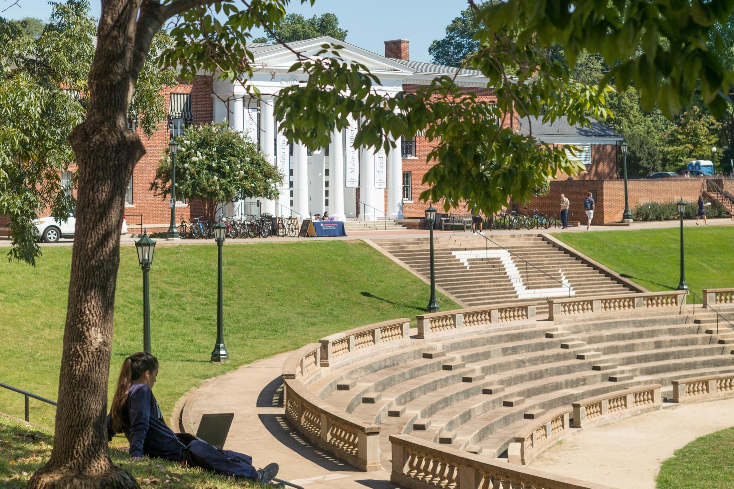 The Batten School Announces Class of 2020 Winners of the Pilot and Legacy Awards