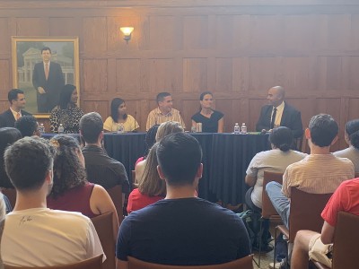 First Batten Hour of the Year Kicks Off with Roundtable Discussion with Dean Solomon