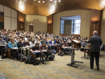 Undergraduate Course Includes Briefing From Senior Intelligence Officials