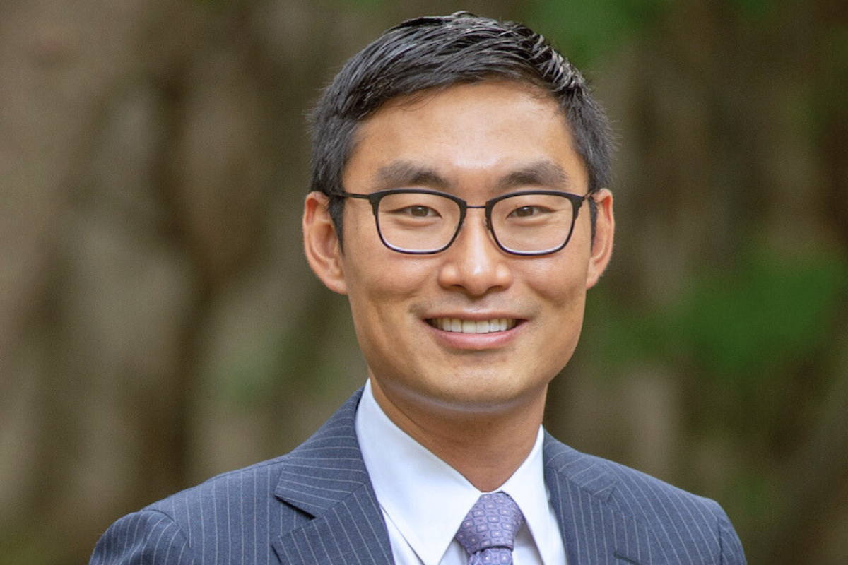 Wang Wins AALS Award for Paper on Religious Freedom